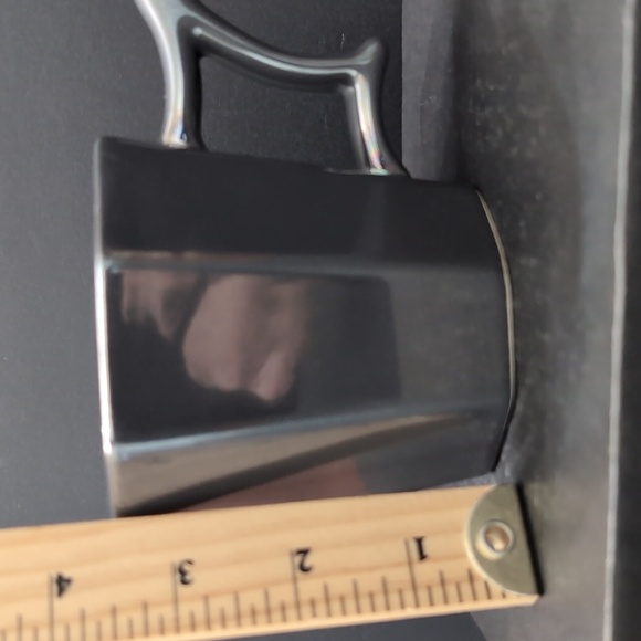 Starbucks 2013 14 fl oz, Limited Edition Silver/Metallic Gray Holiday Mug. - Picture 8 of 8